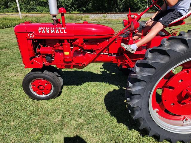 Image of Farmall C equipment image 3