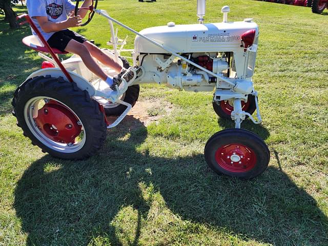 Image of Farmall Cub equipment image 1