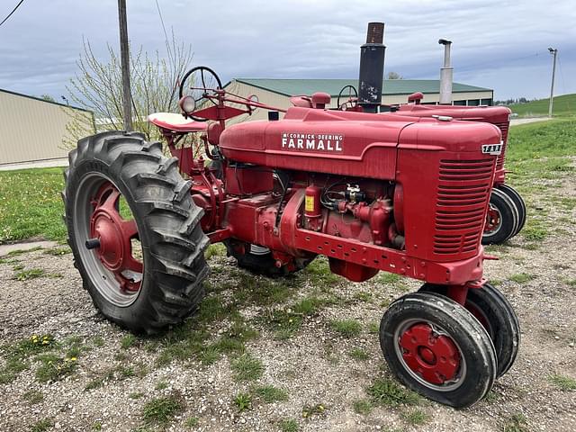 Image of Farmall M equipment image 1