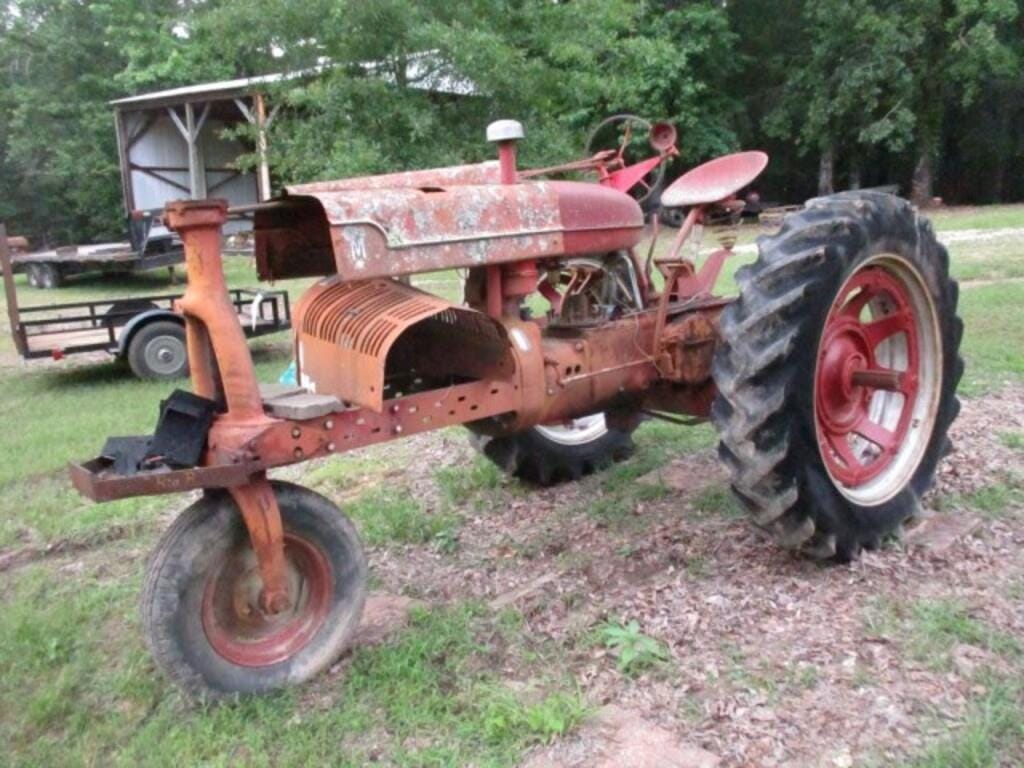 Main image Farmall M