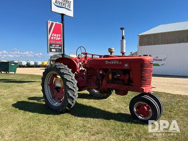 Image of Farmall M equipment image 4