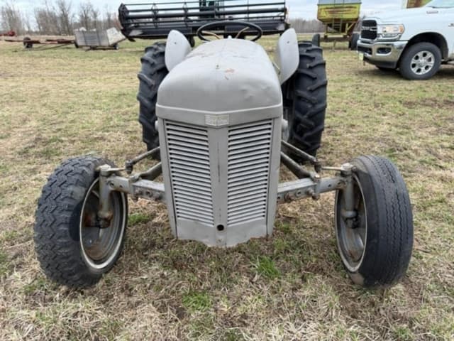 Image of Ferguson TO-20 equipment image 1