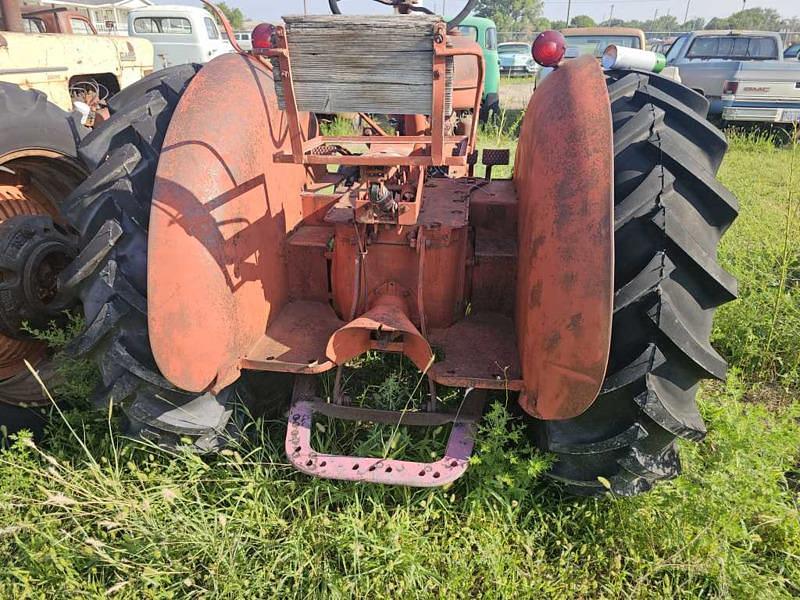 Image of International Harvester W-6 Image 1