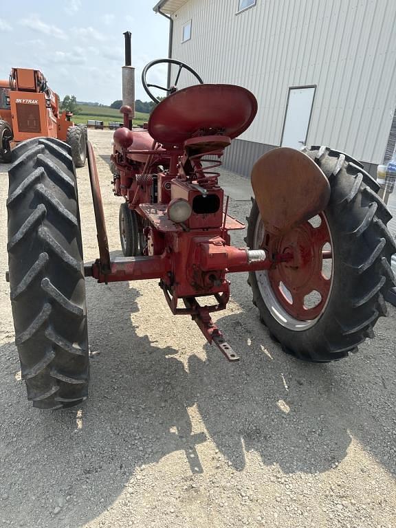 Image of Farmall C equipment image 4