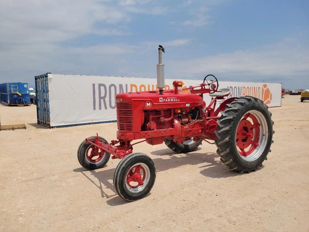 Image of Farmall M Primary image