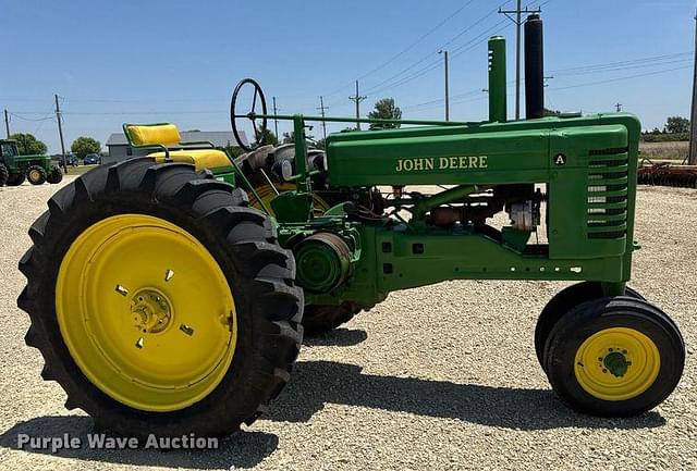 Image of John Deere A equipment image 3