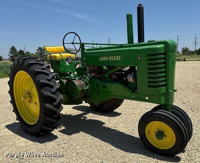 Image of John Deere A equipment image 2