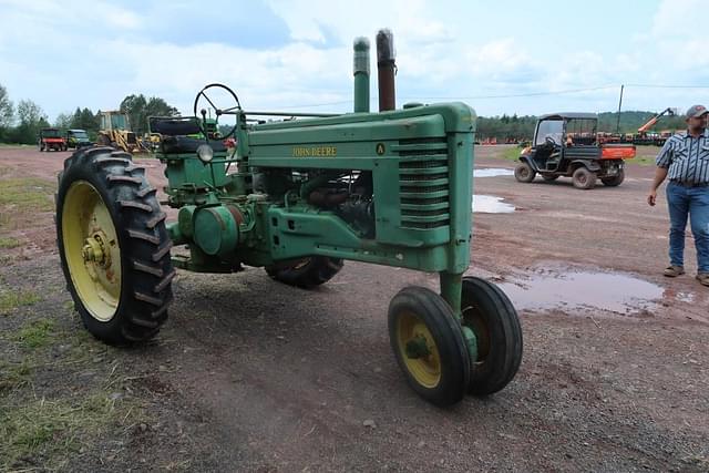 Image of John Deere A equipment image 2