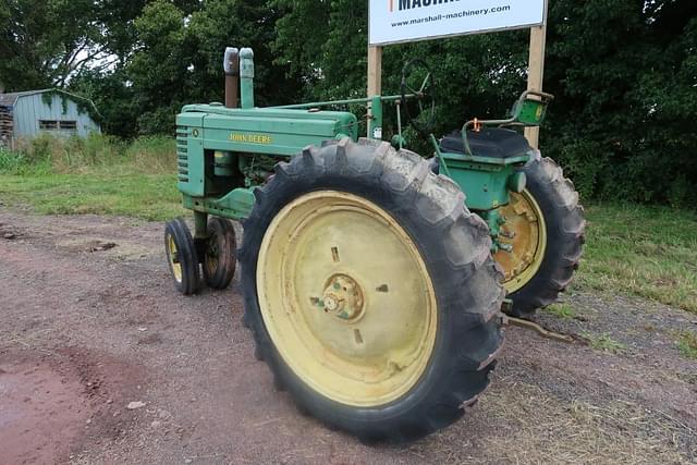 Image of John Deere A equipment image 4