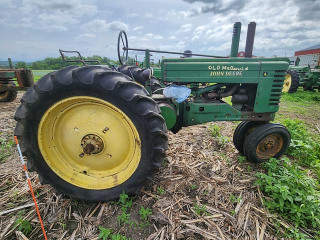 Image of John Deere A equipment image 3