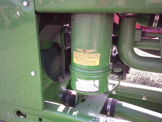 Image of John Deere B equipment image 3