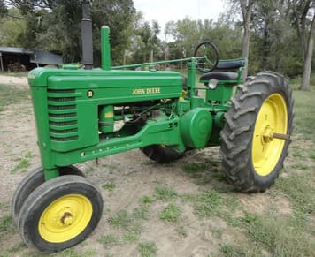 Main image John Deere B