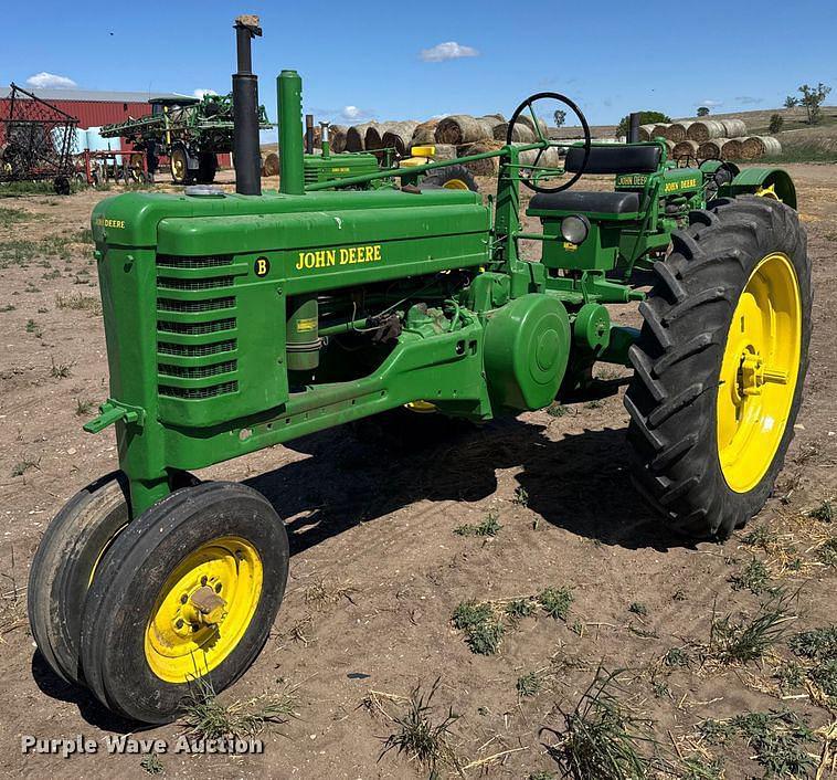 Image of John Deere B Primary image