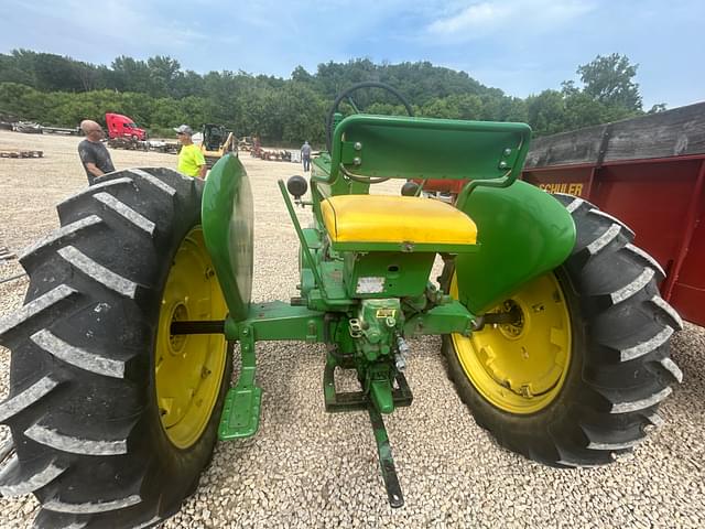 Image of John Deere B equipment image 3