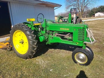 Main image John Deere B