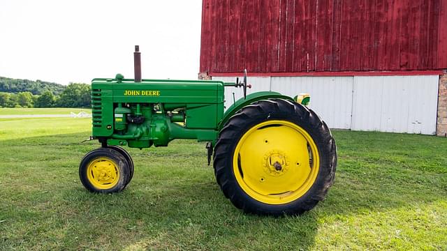 Image of John Deere MT equipment image 2