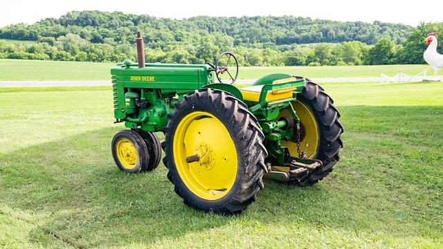 Image of John Deere MT equipment image 3
