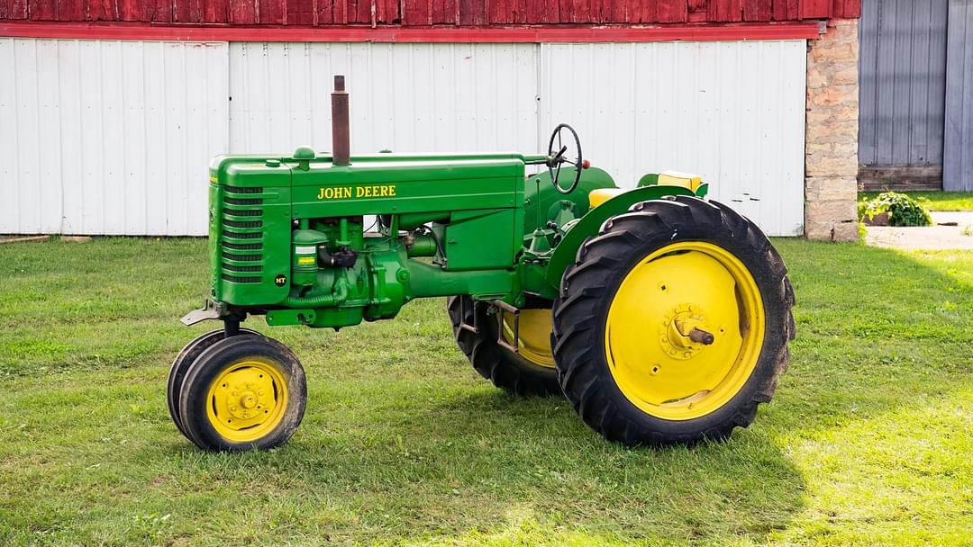 Image of John Deere MT Primary image