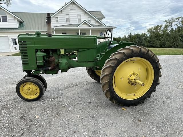 Image of John Deere MT equipment image 4