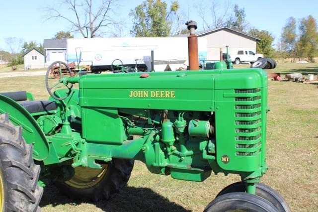 Image of John Deere MT equipment image 3