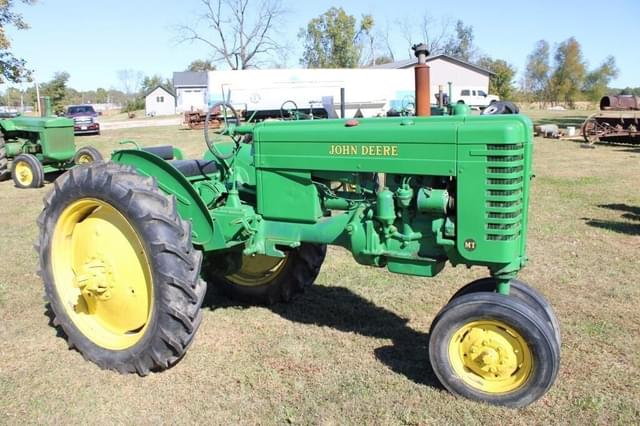 Image of John Deere MT equipment image 1