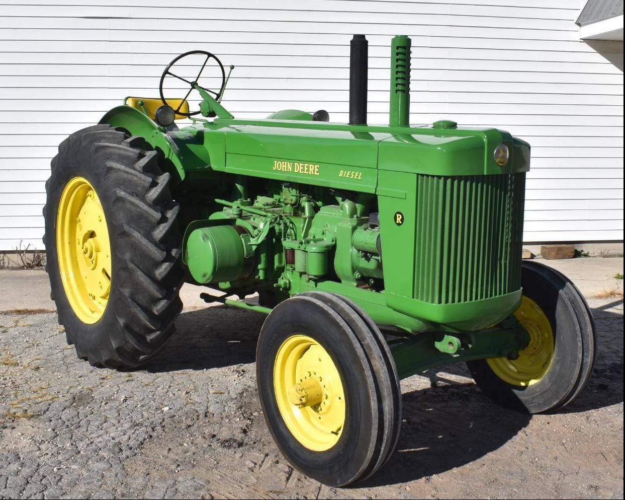 Main image John Deere R