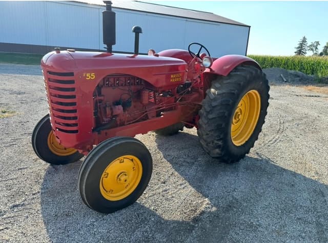 Image of Massey-Harris 55 equipment image 1