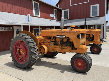 Main image Minneapolis-Moline U