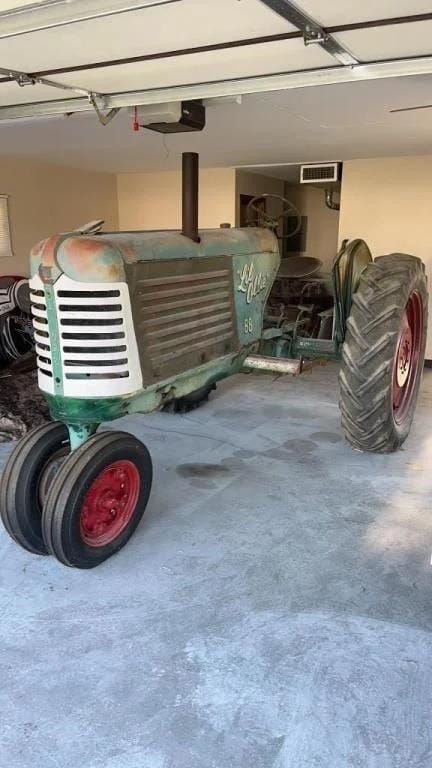 1950 Oliver 88 Equipment Image0