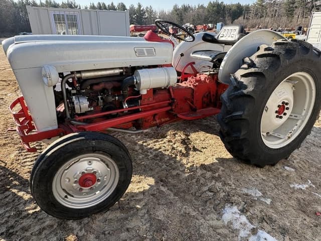 Image of Ford 800 equipment image 1