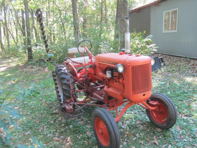 Image of Allis Chalmers B equipment image 1