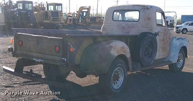 Image of Chevrolet 3800 equipment image 4