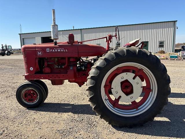 Image of Farmall M equipment image 4