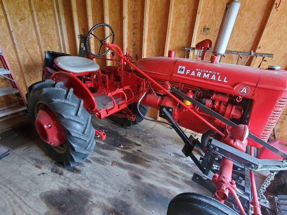 Main image Farmall Super A