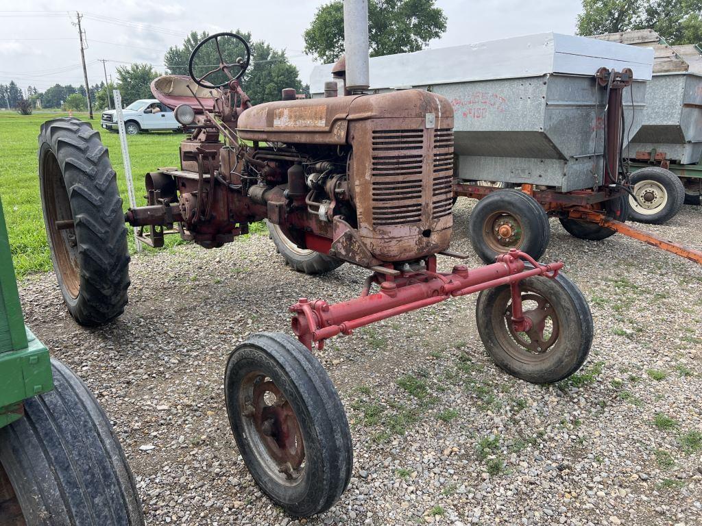 Image of Farmall Super C Image 1