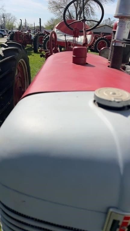 Image of Farmall Super C equipment image 4