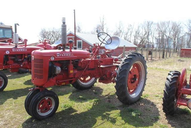 Thumbnail image Farmall Super C 1