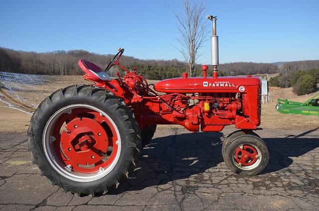 Image of Farmall Super C equipment image 2