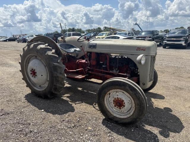 Image of Ford 8N equipment image 4