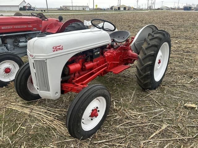 Image of Ford 8N equipment image 1