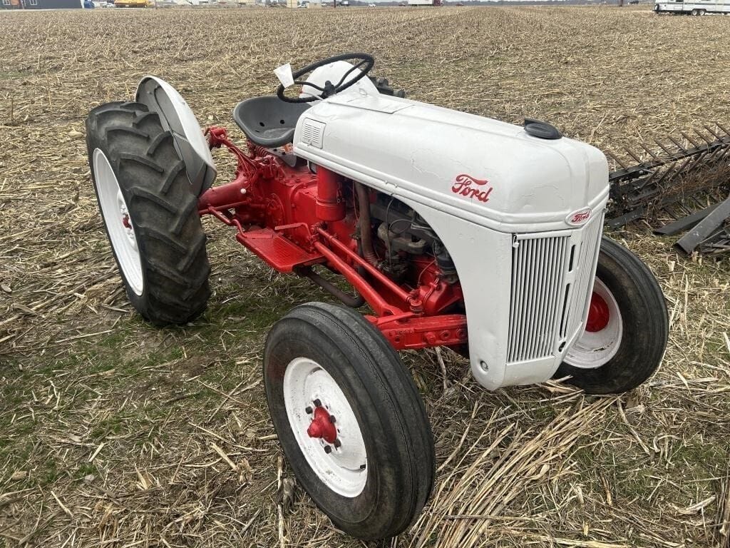 1951 Ford 8N Equipment Image0