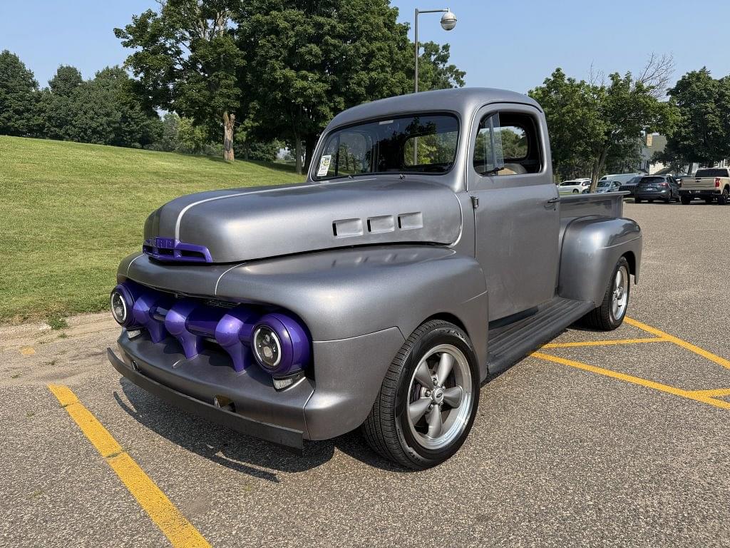 Image of Ford F1 Primary image