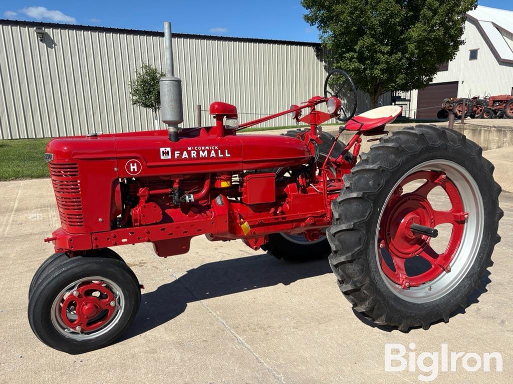Image of Farmall H Primary image