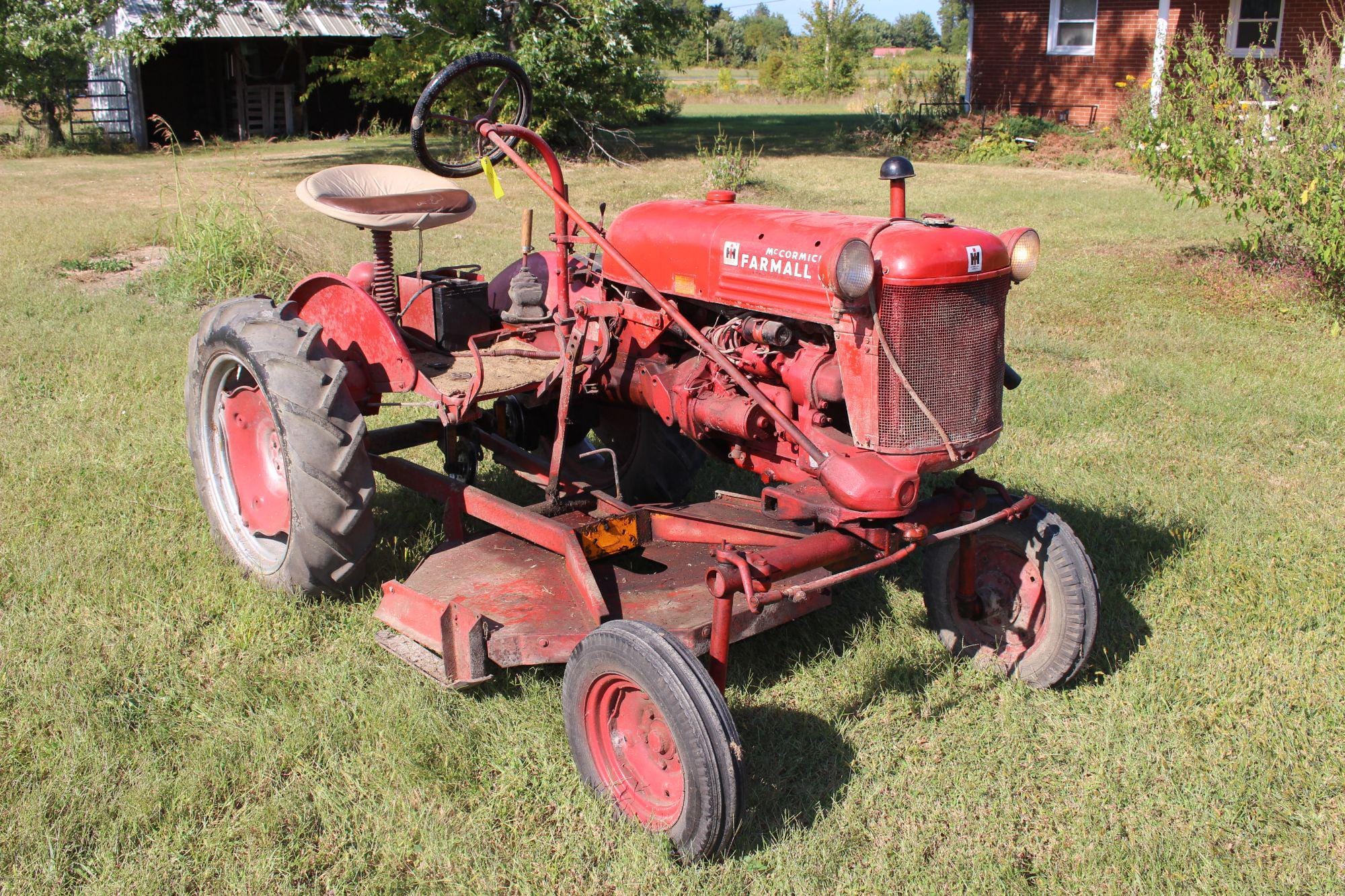 Main image Farmall Cub