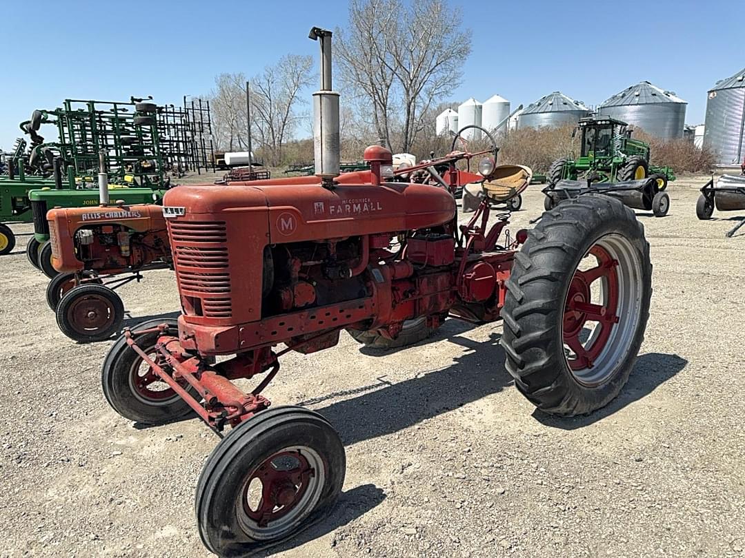 Image of Farmall M Primary image