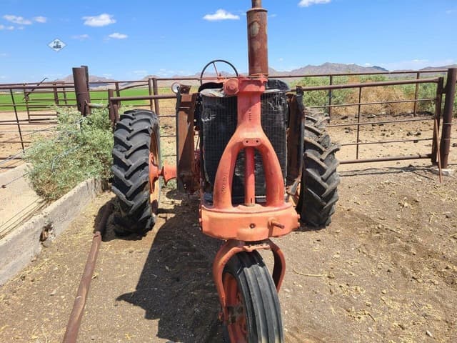 Image of International M equipment image 2