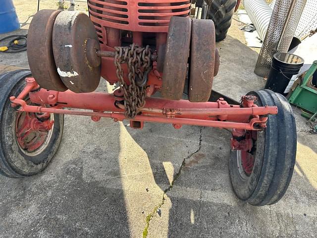 Image of Farmall Super M equipment image 1