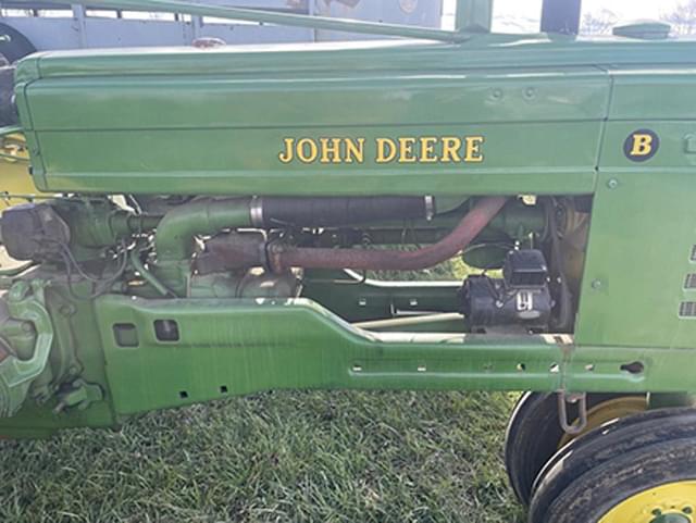 Image of John Deere B equipment image 4