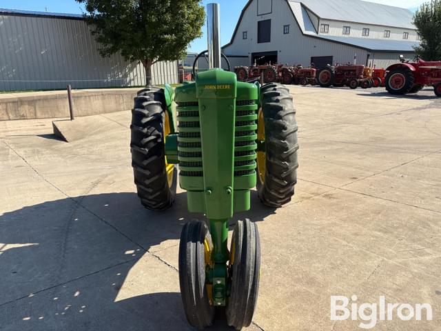 Image of John Deere A equipment image 1