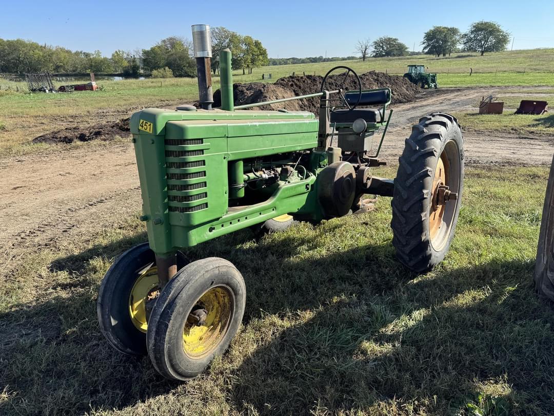 Image of John Deere B Primary image